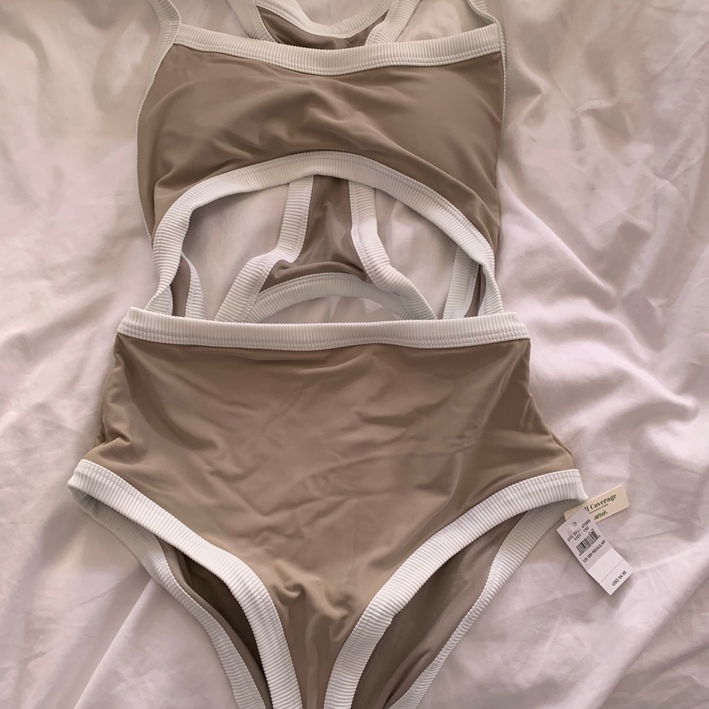 Brand New Aerie Swim